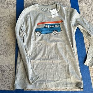 New with tags, crewcuts boys canoe car graphic long sleeve t-shirt size S.
